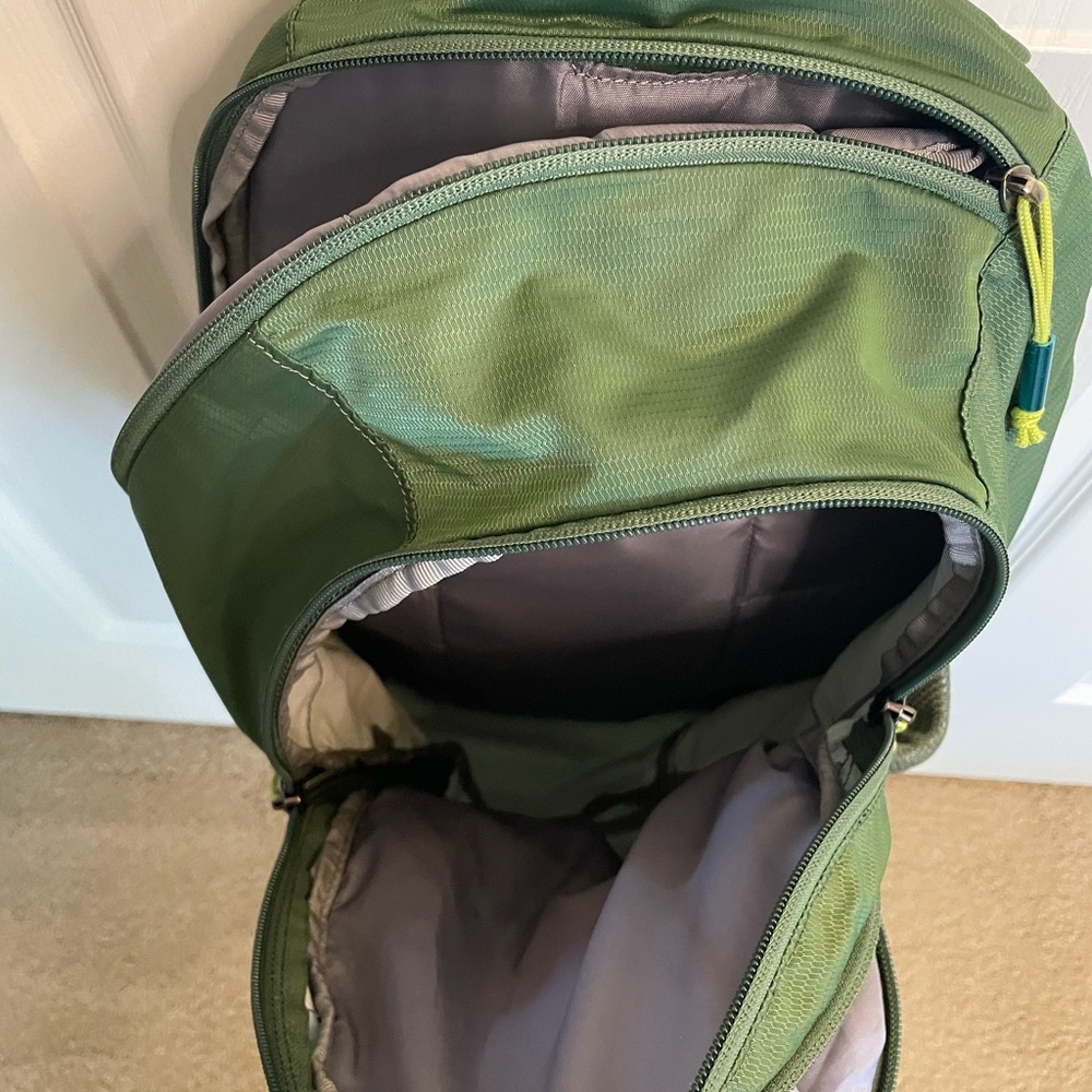 Camelbak Backpack - image 5